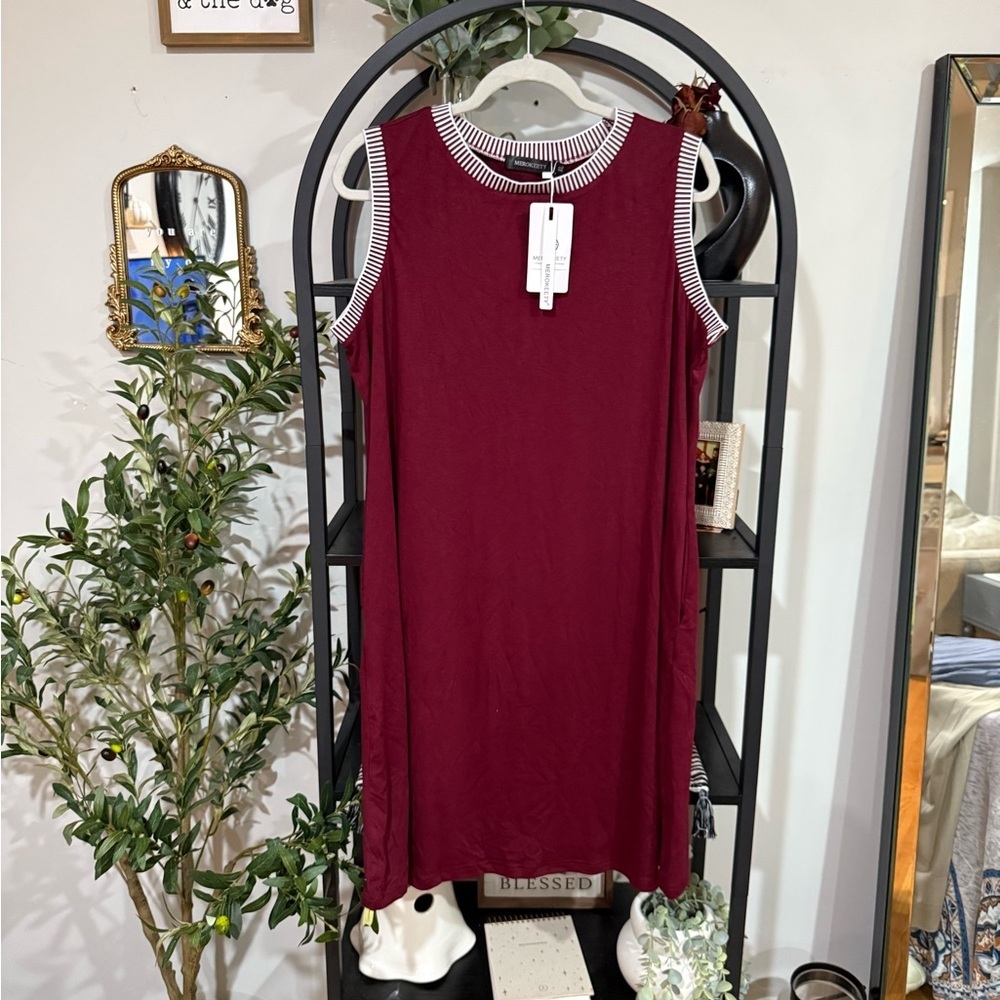 Meroneety Sleeveless Burgundy Mini Dress size xl